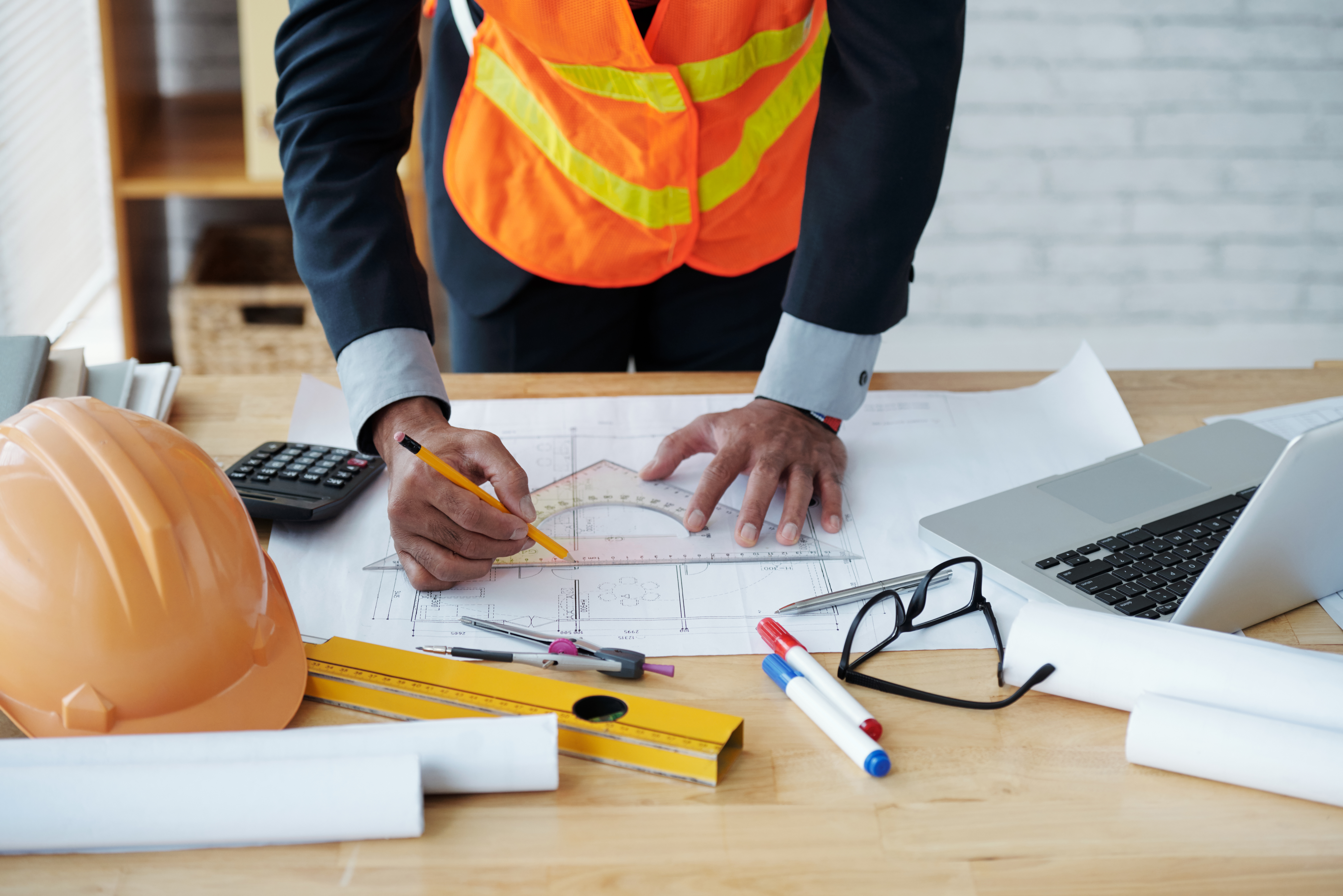 Cost estimation and quantity surveying services